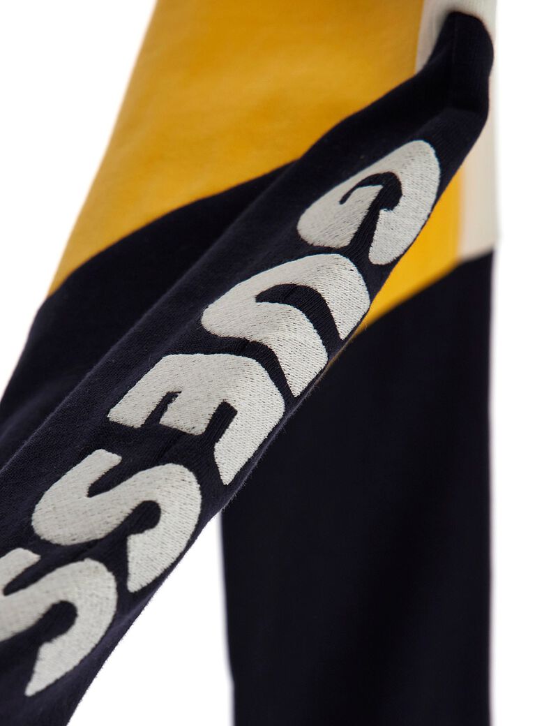 Side logo embroidery pant