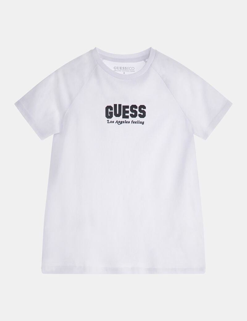 تيشيرت بشعار أمامي