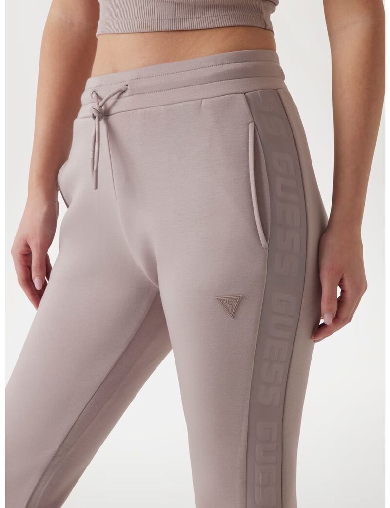 بنطال رياضي