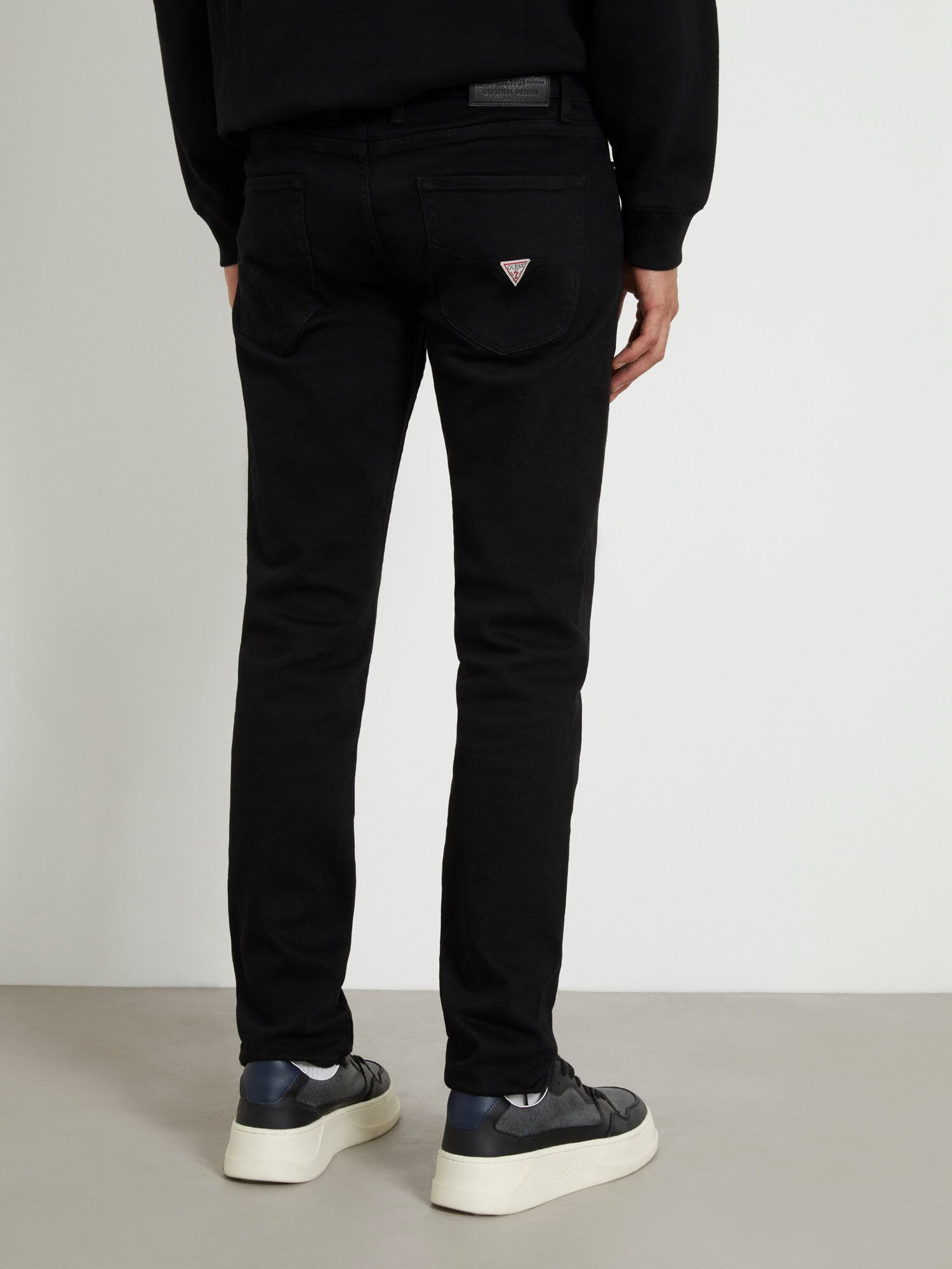 Slim black discount