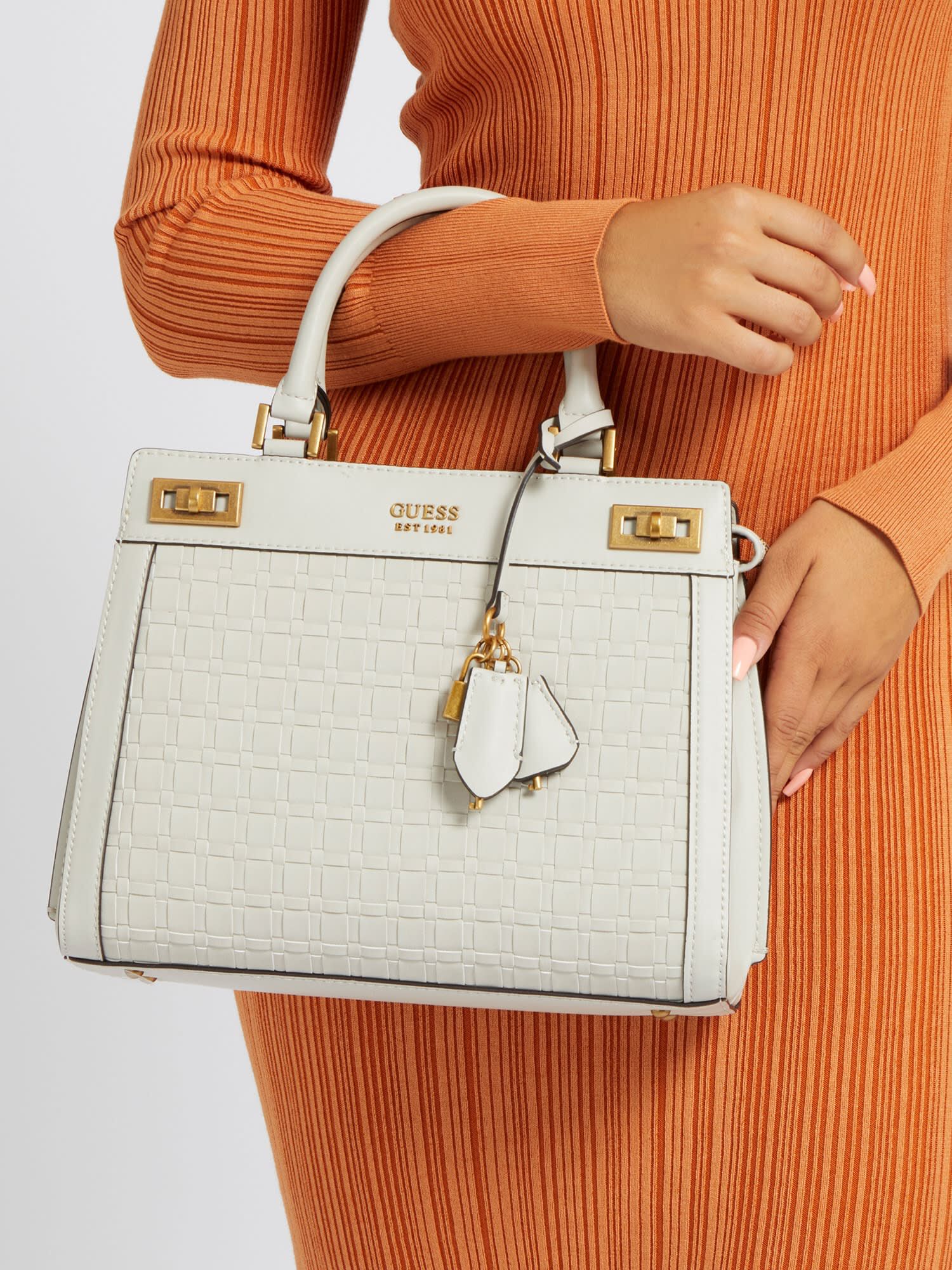 Satchel bag guess store