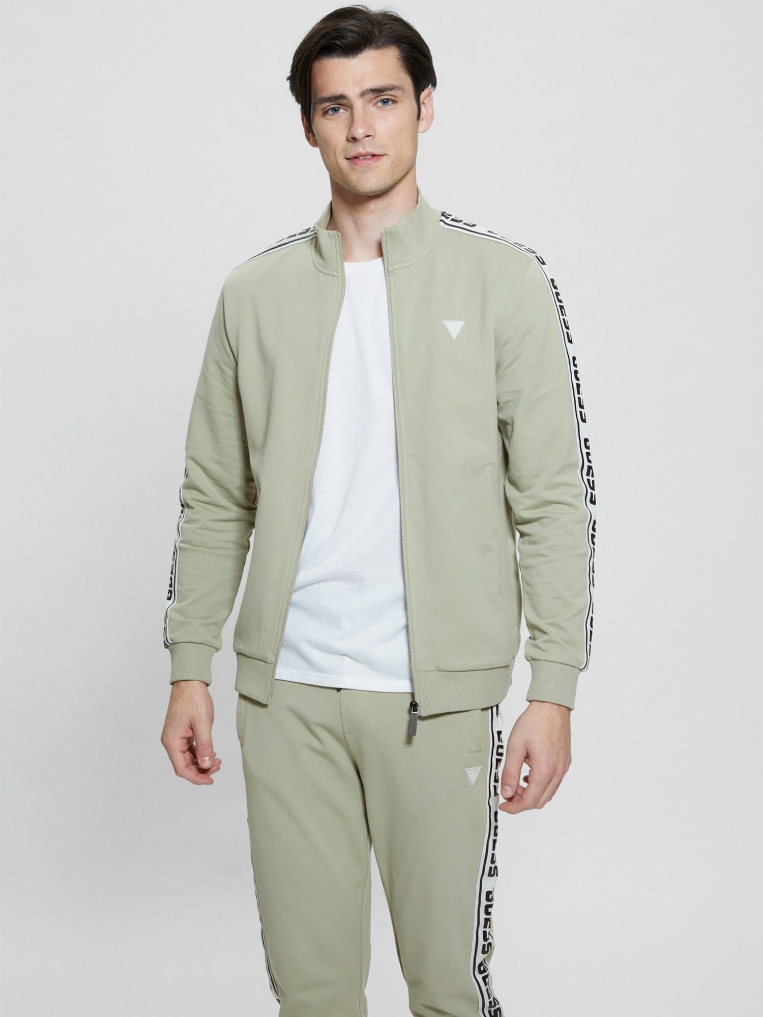 Shop Activewear GUESS Online GUESS UAE