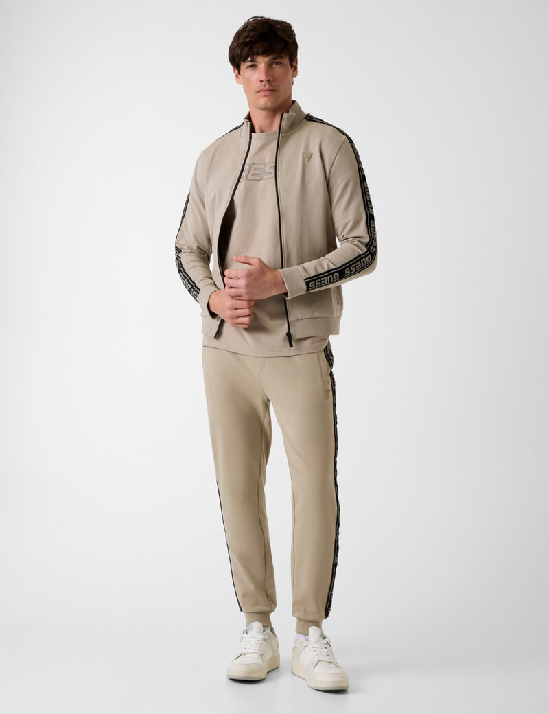 guess joggers pant