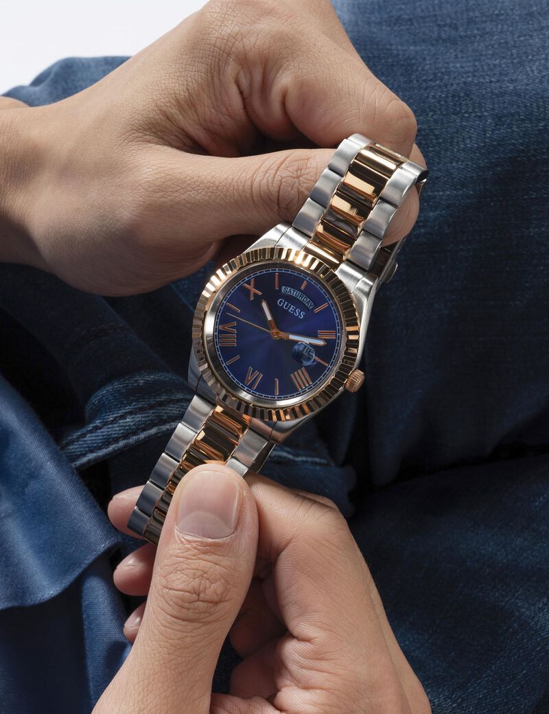 ساعة فولاذية مع وظيفة التاريخ