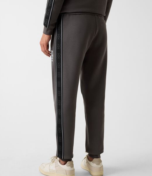 Side logo jogger pant