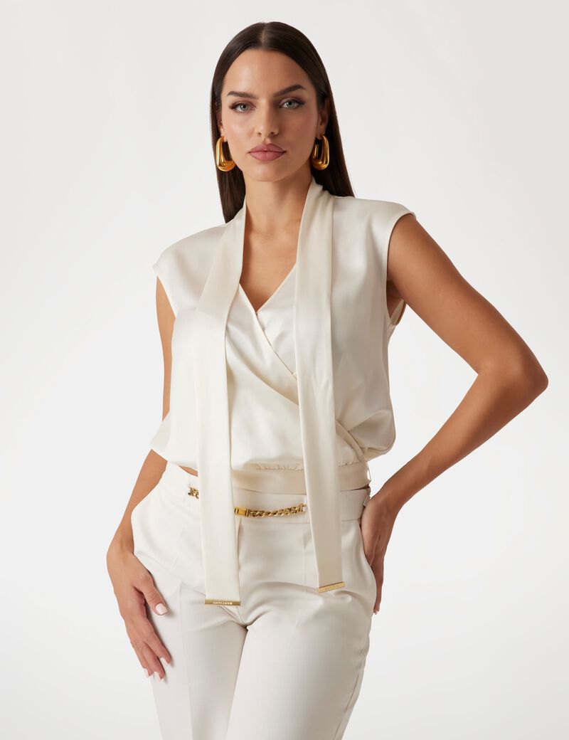 بلوزة مارسيانو ملفوفة