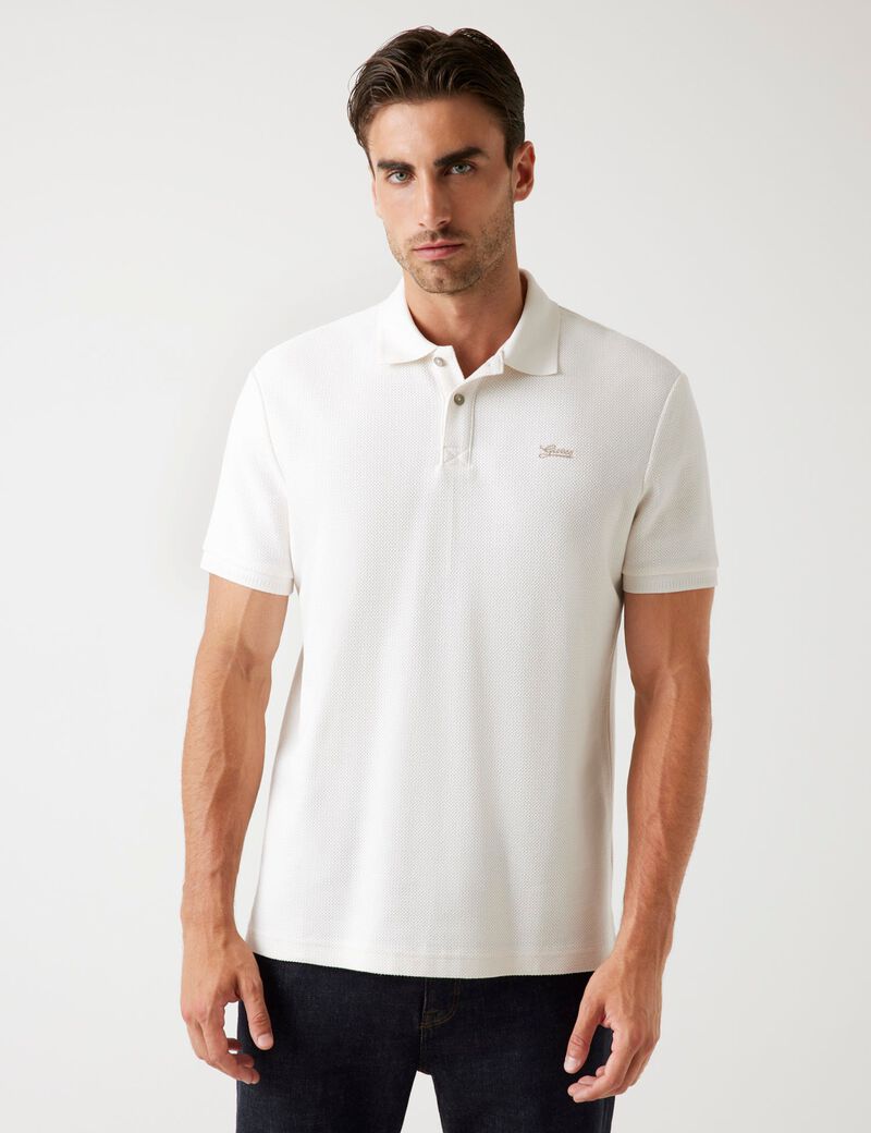 Polo shirt with logo
