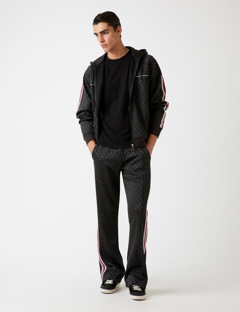 Straight leg sweatpants