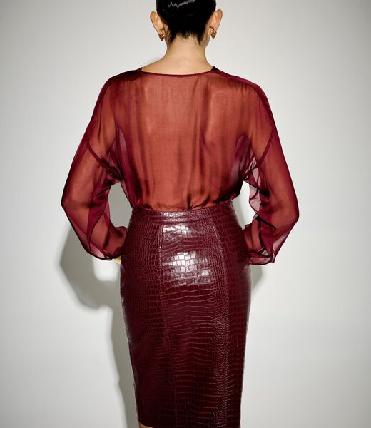 جيس leonie silk body