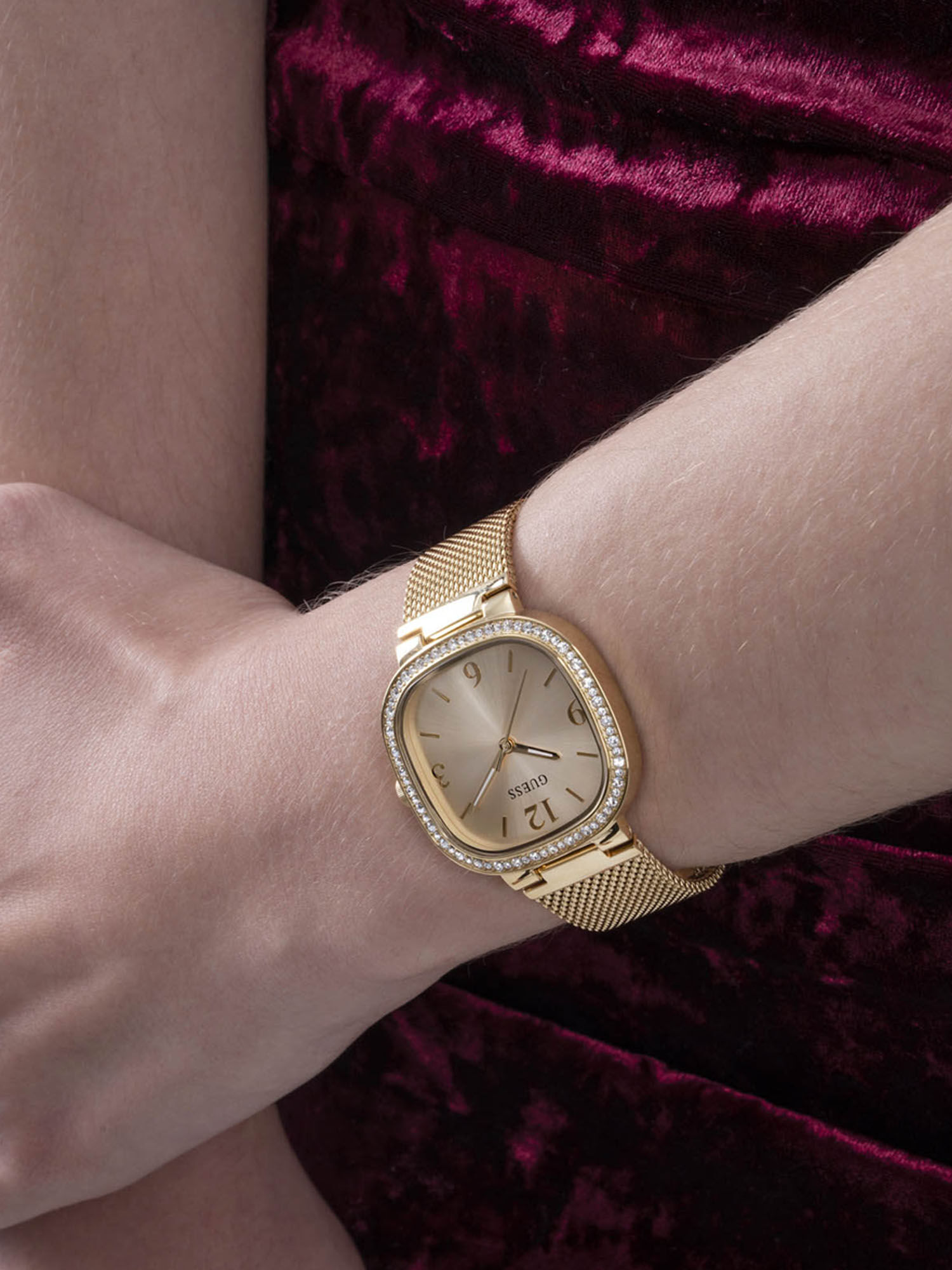 Guess gold mesh watch new arrivals