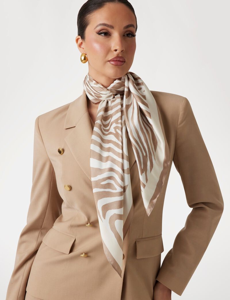 guess marciano printed twill scarf