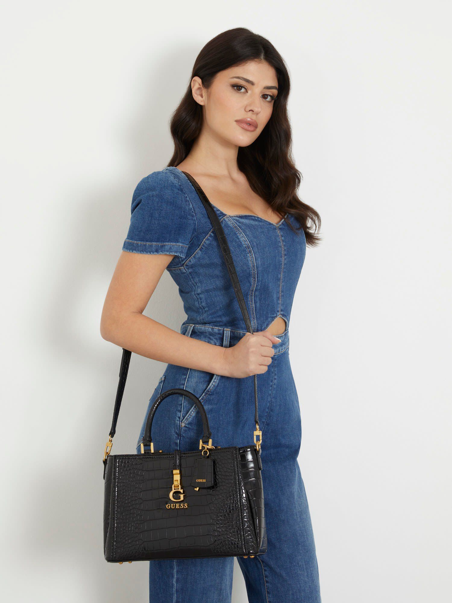 G James croc look handbag