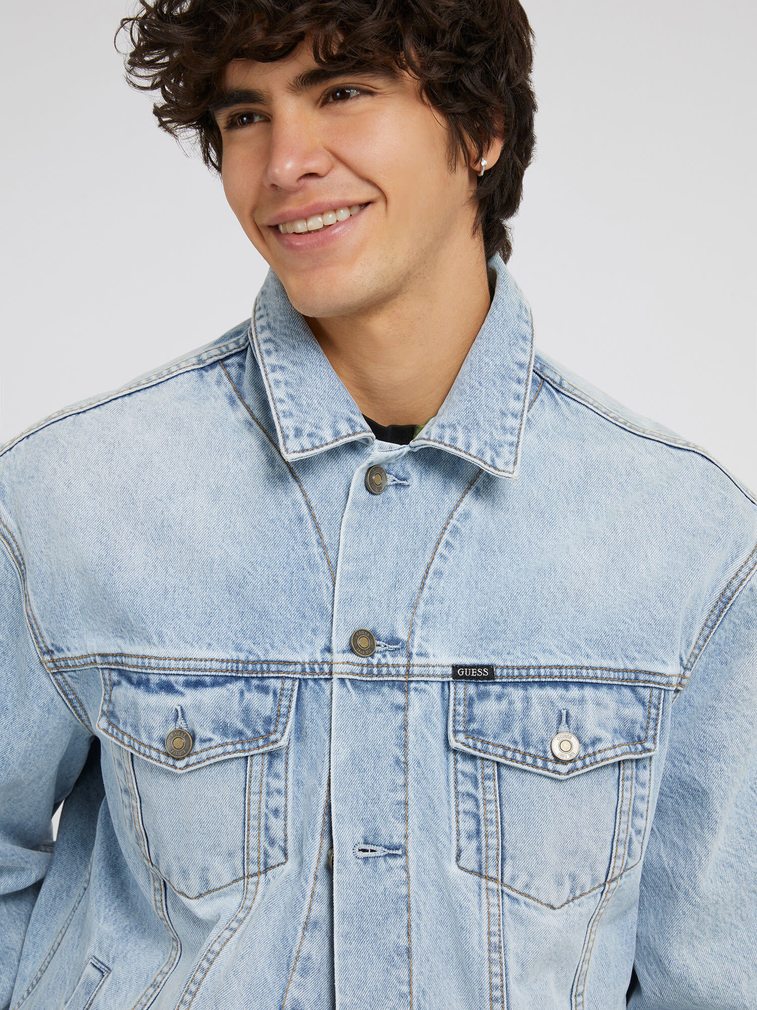 Shop GUESS Online Graffiti print denim jacket