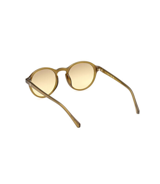 Round plastic sunglasses