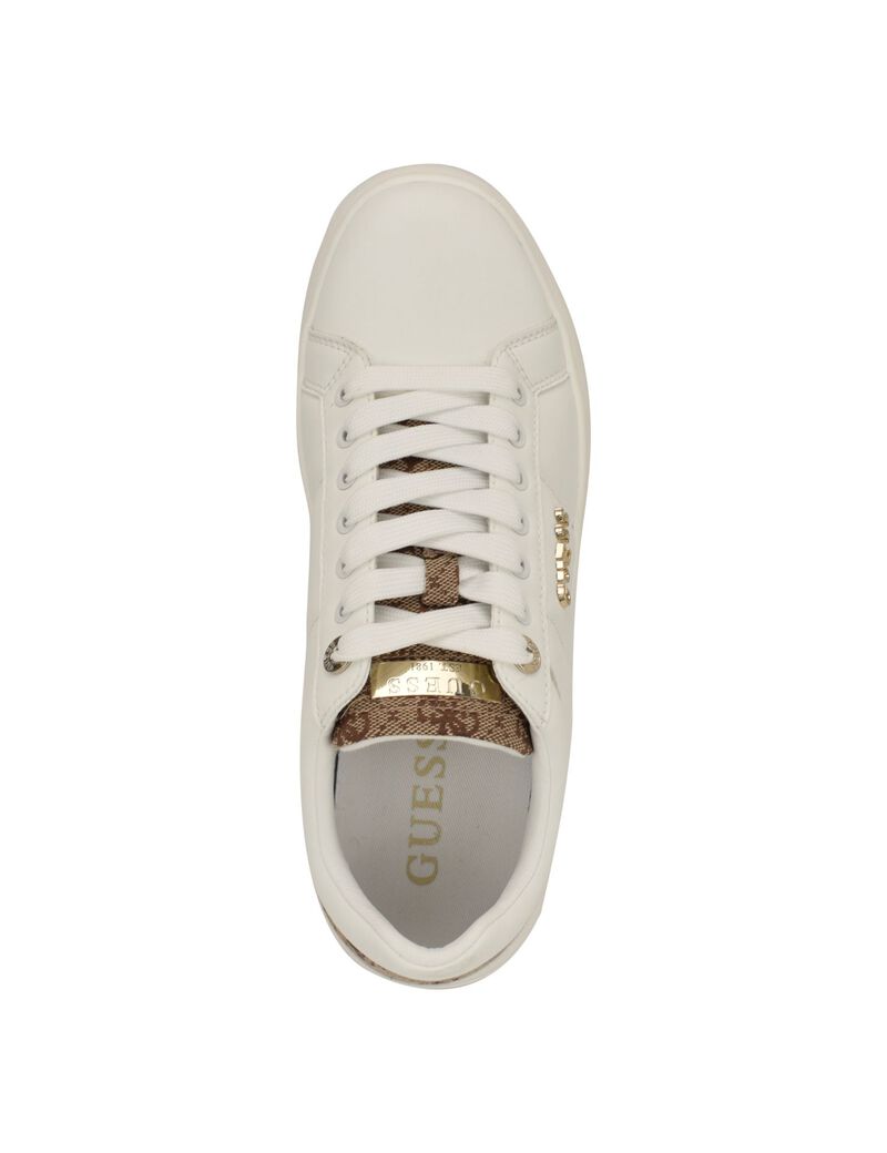 Welli lace-up leather sneaker