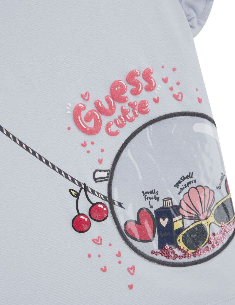 تي شيرت بطبعة