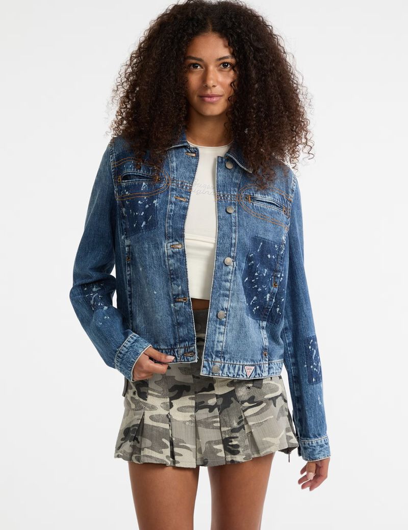 جاكيت جينز بمقاس عادي