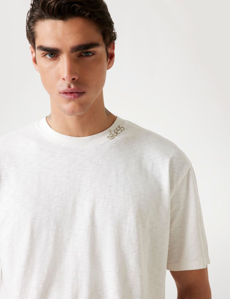 Appliqué T-shirt