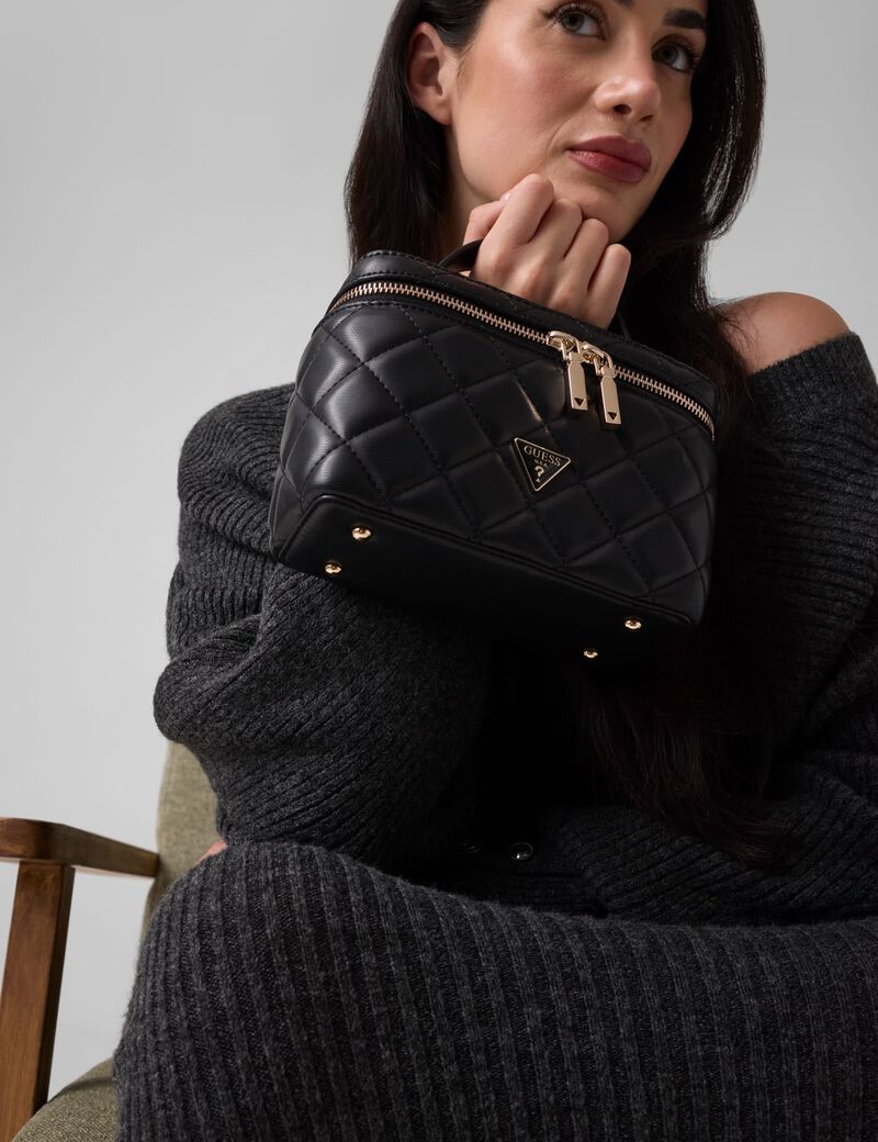 جيس juliet quilted canister bag