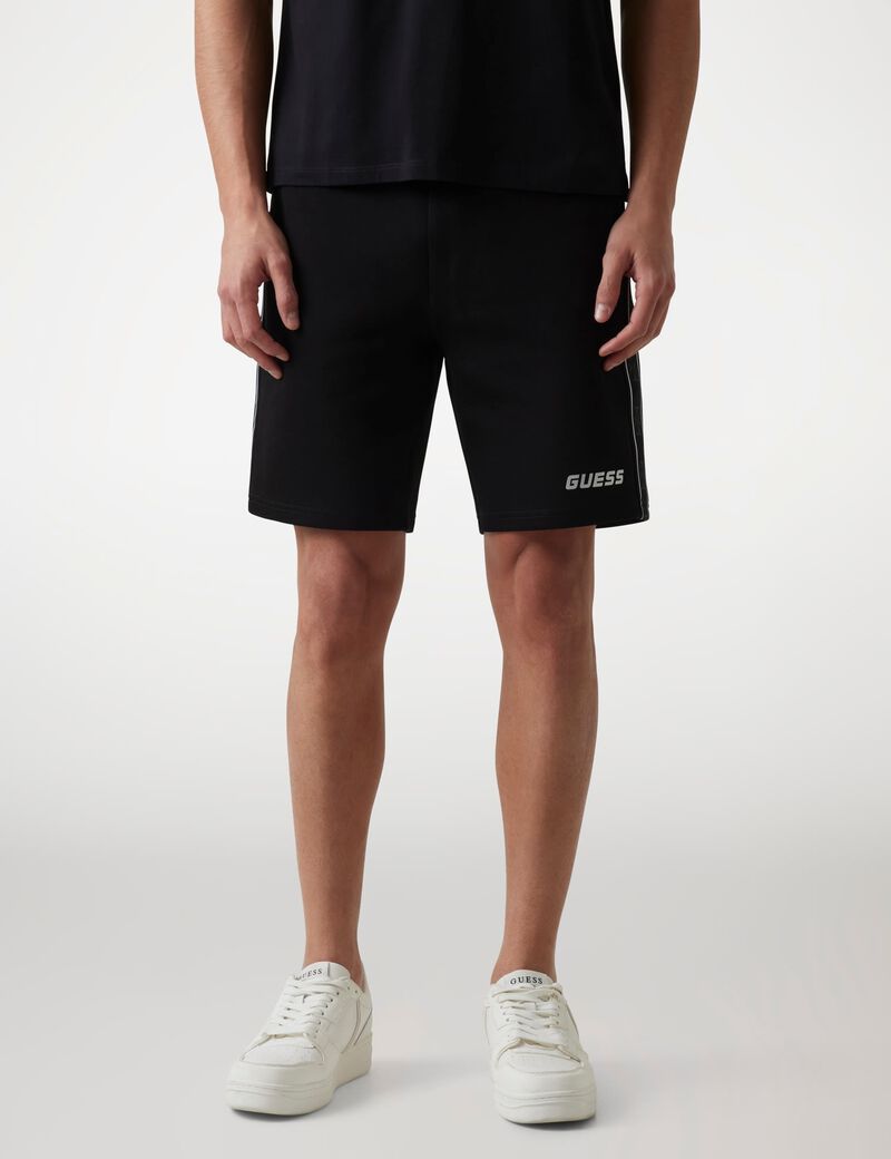 Side logo shorts