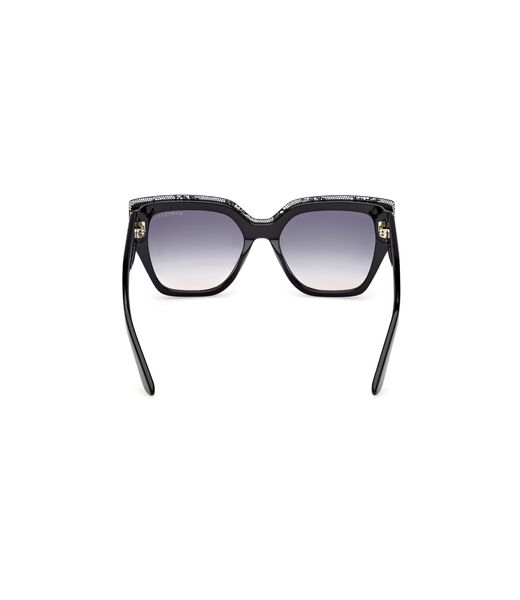 Oversized square sunglasses