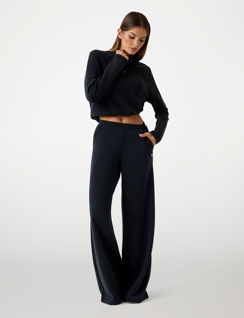 High neck sweatshirt