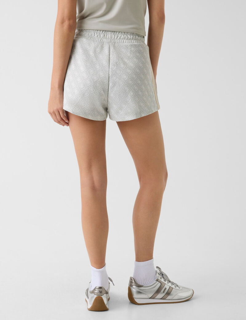 guess 4g logo shorts