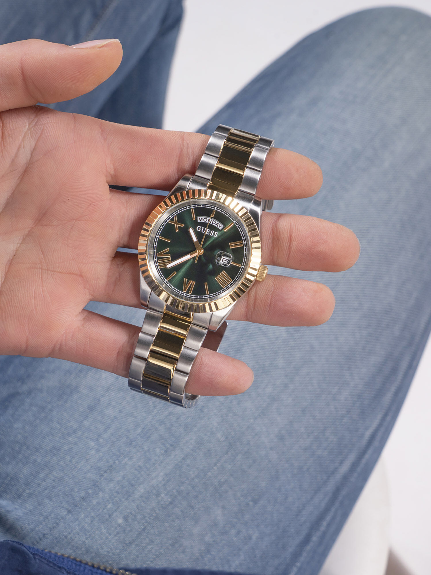 Shop GUESS Online Connoisseur Analog Watch