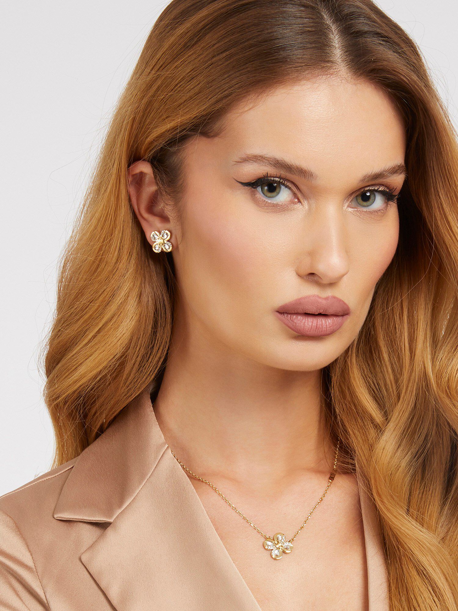 Guess earrings gold deals