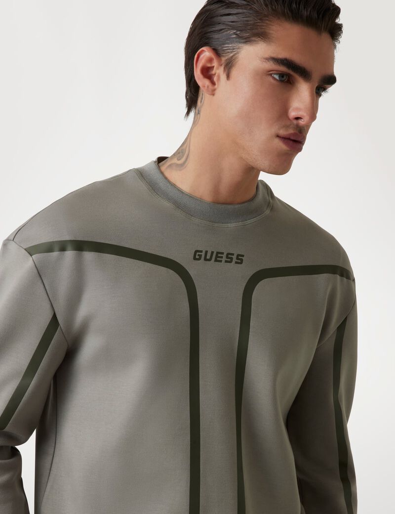 سويت شيرت فالكور