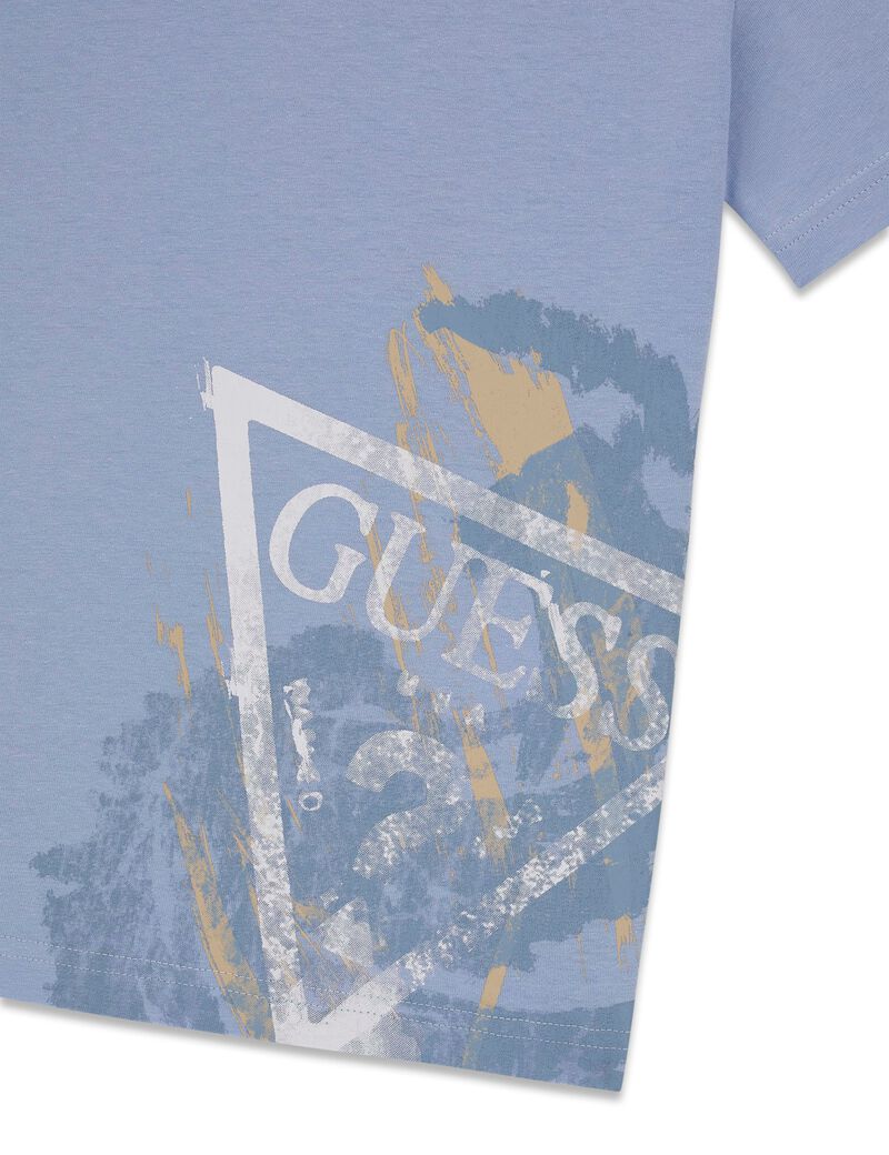 guess front logo t shirt