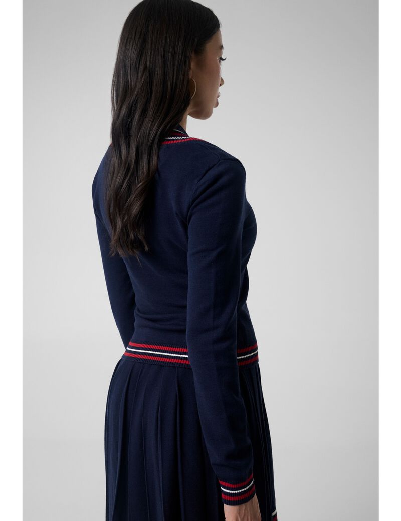 جيس v neck sweater