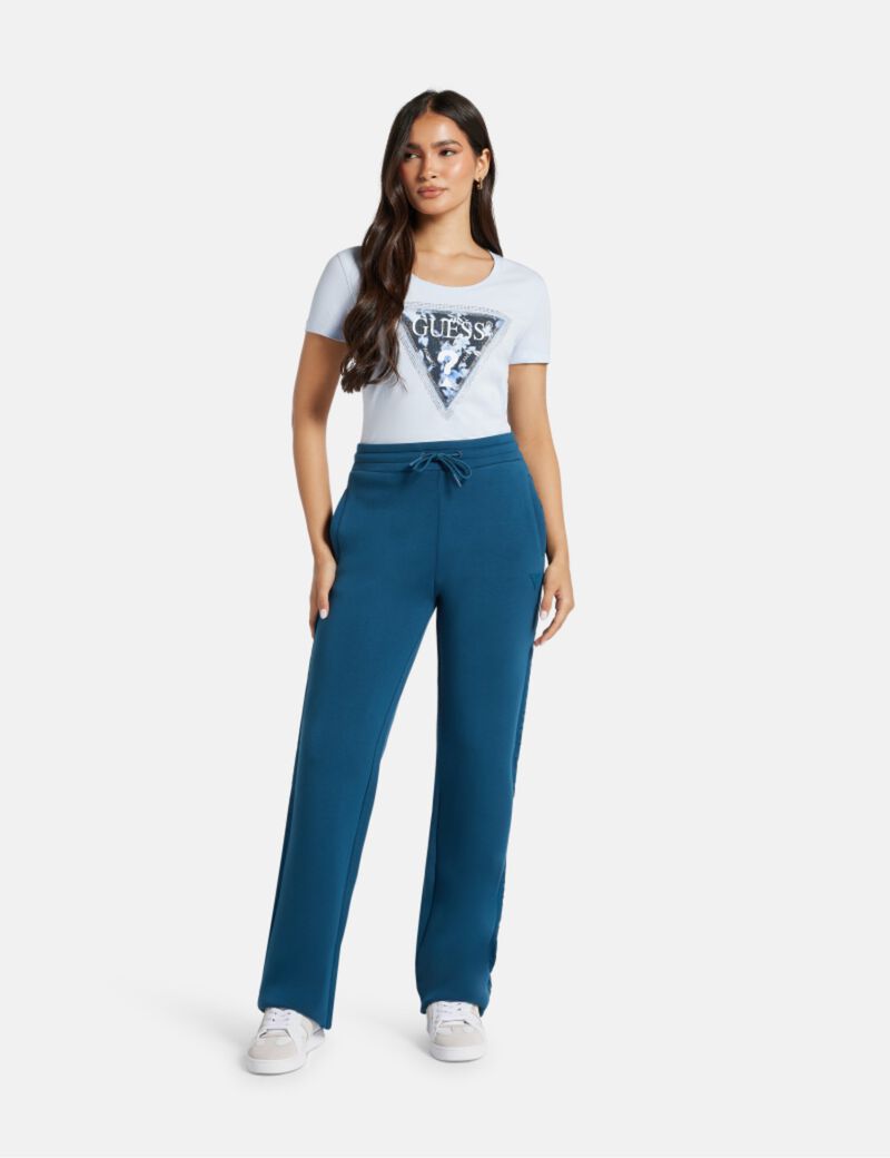 بنطال سكوبا بشعار جانبي