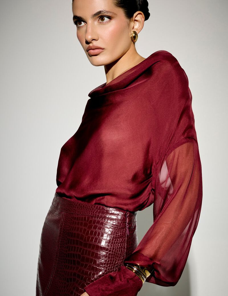 جيس leonie silk body