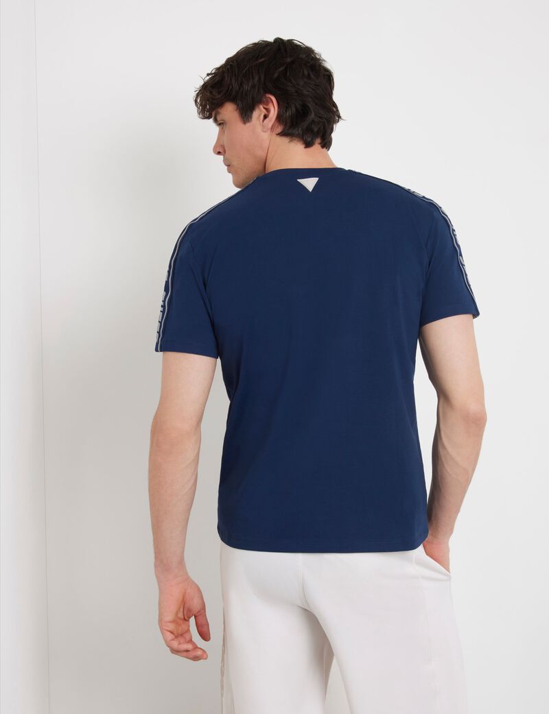 Front logo stretch tshirt