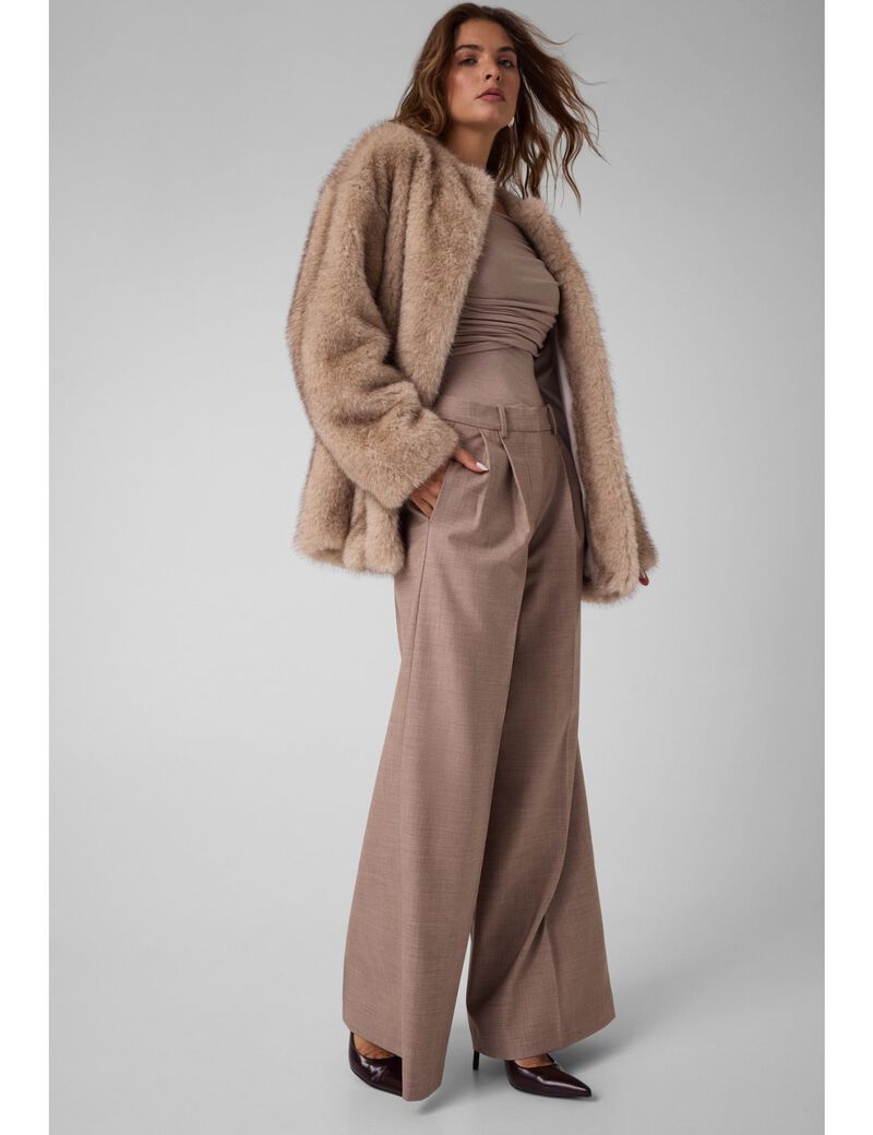 جيس leonie asymetric drapery body