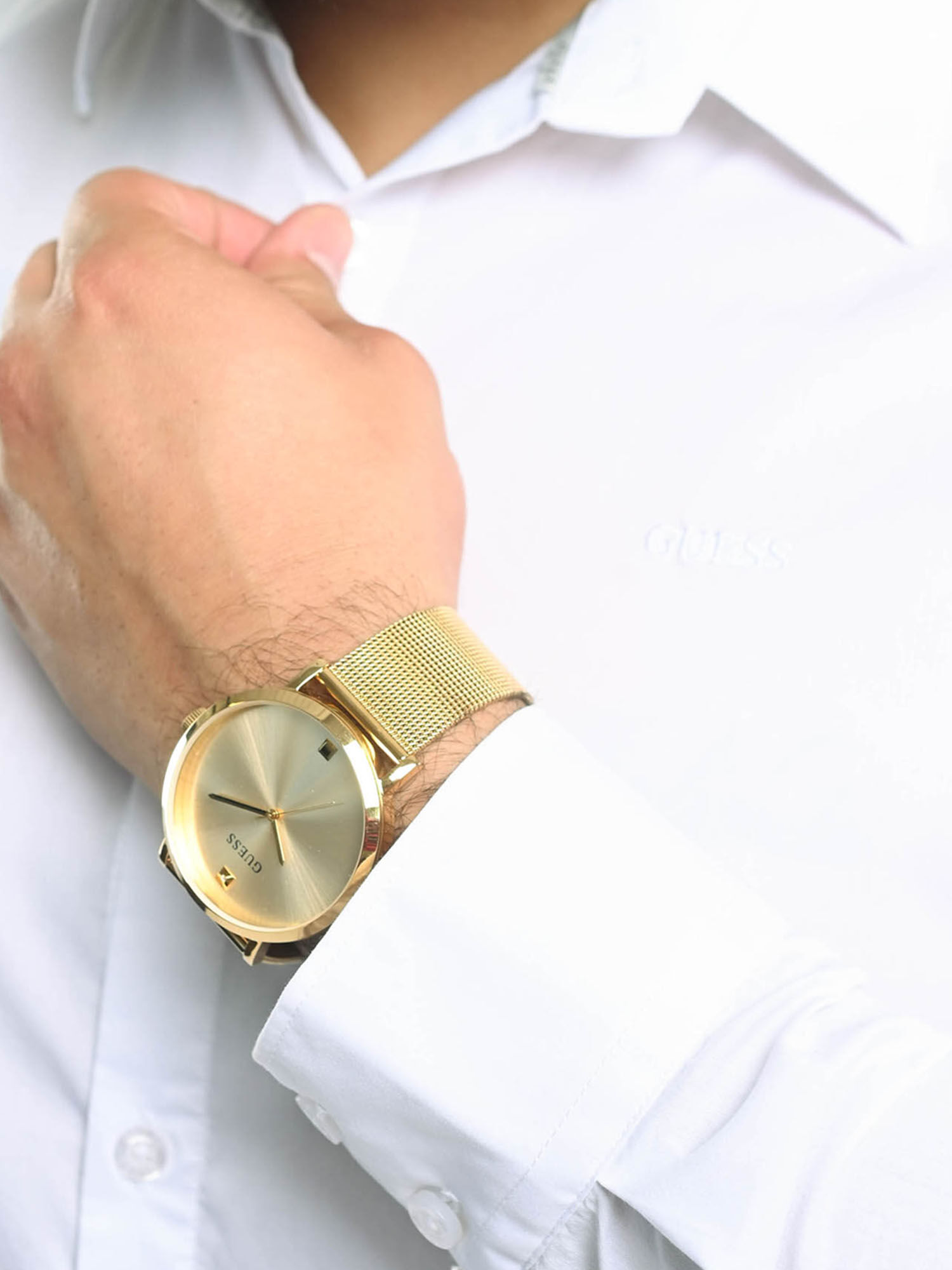 Mens guess top gold watch