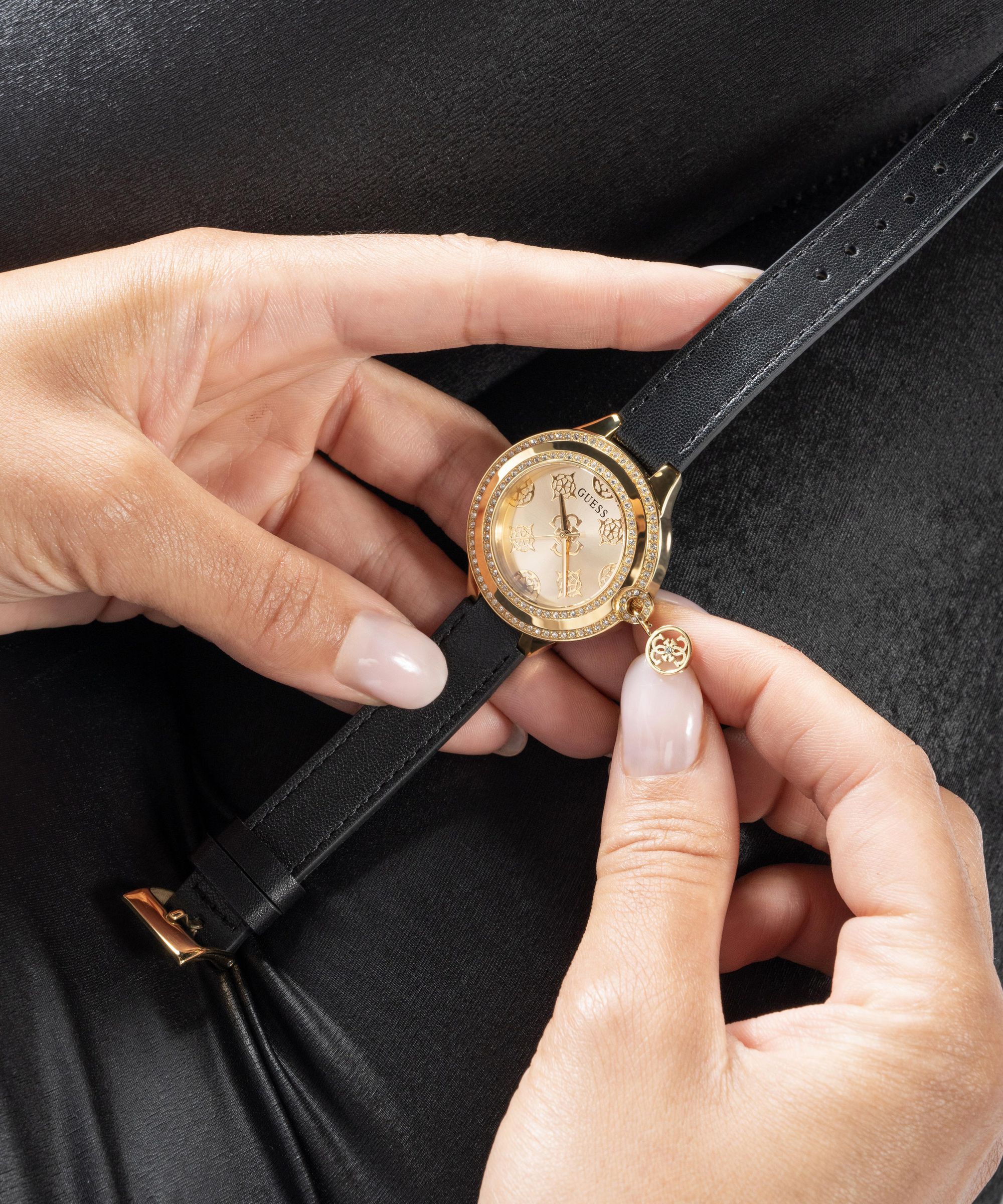 Guess hand watch best sale