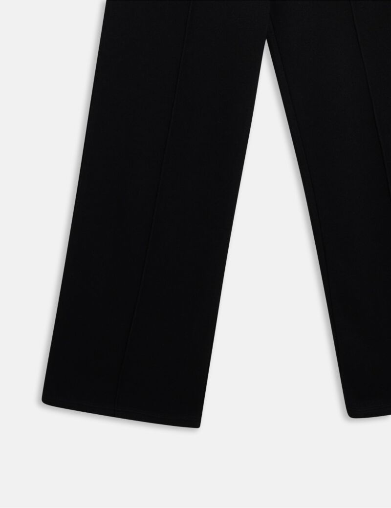 بنطلون رياضي